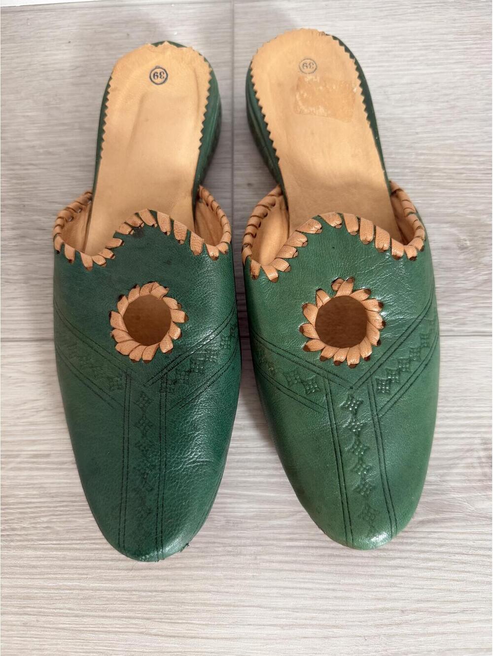 Vintage 70's Moroccan Handmade Tooled Leather Mule Slides Sz 39 Boho Artisan